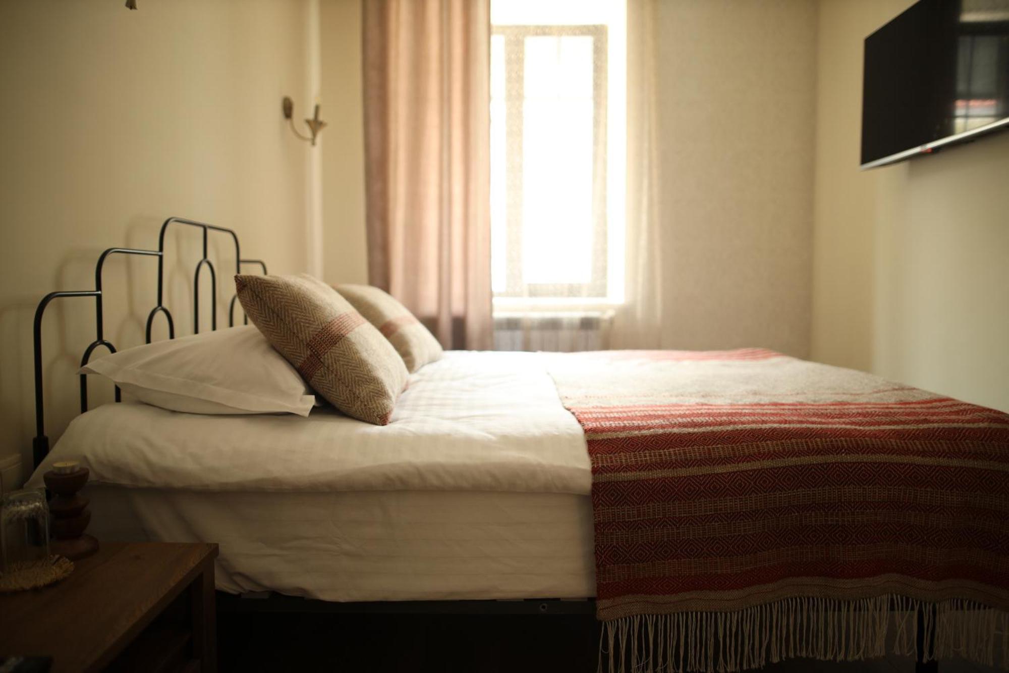 Redroof Country House Hotel Goris Exterior foto