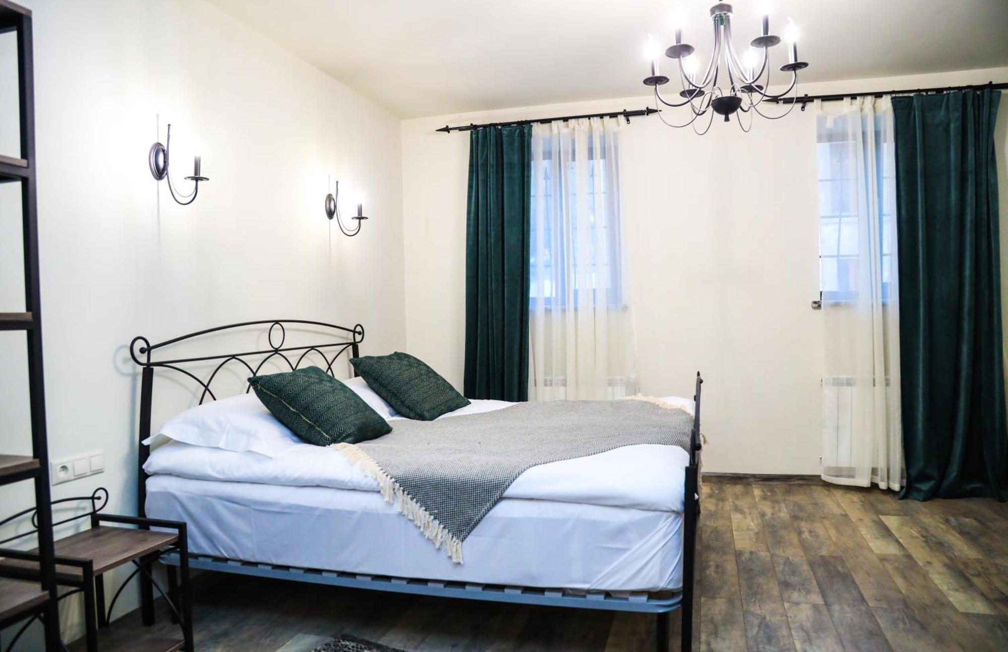 Redroof Country House Hotel Goris Exterior foto