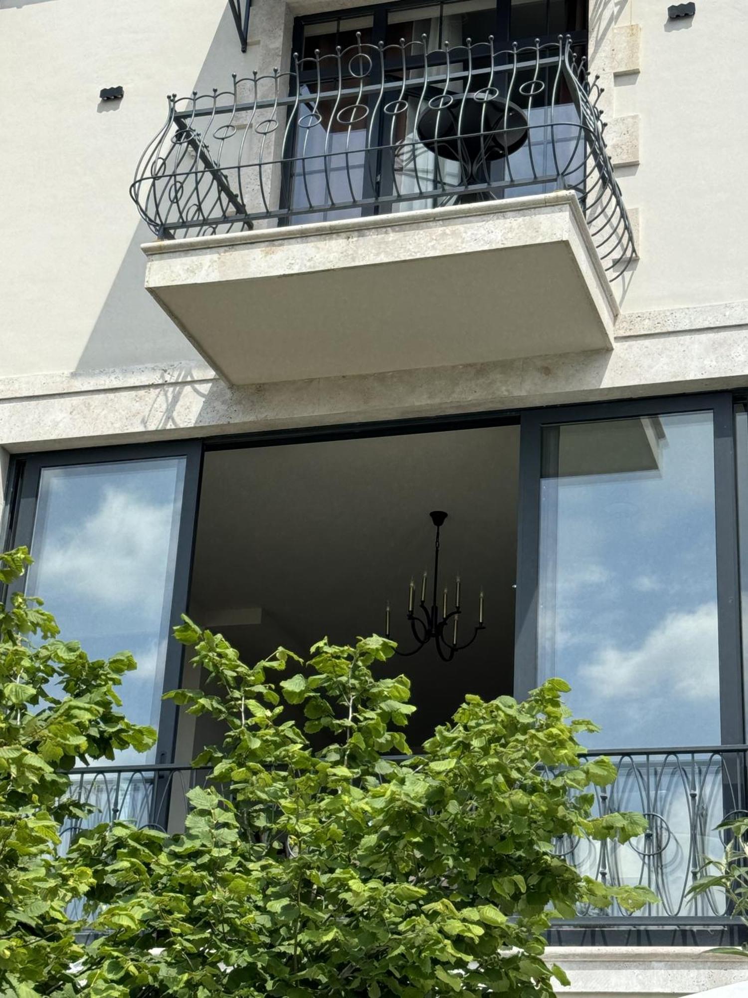 Redroof Country House Hotel Goris Exterior foto