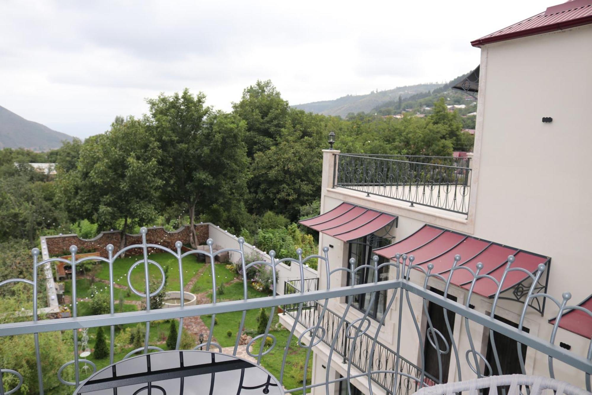 Redroof Country House Hotel Goris Quarto foto