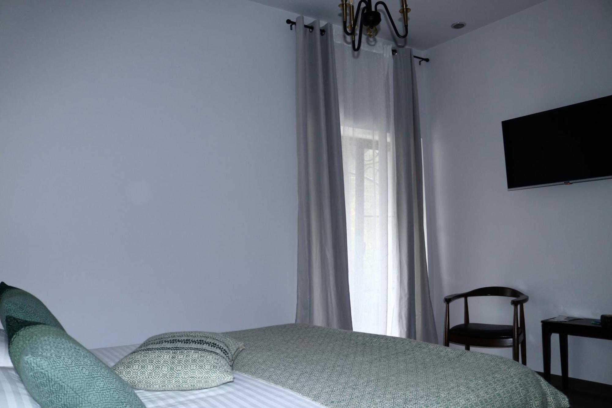 Redroof Country House Hotel Goris Quarto foto